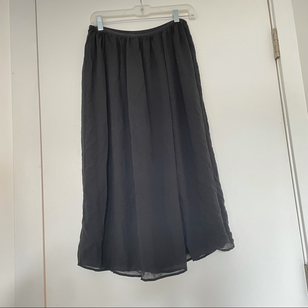 Babaton 100% silk black flowy midi skirt